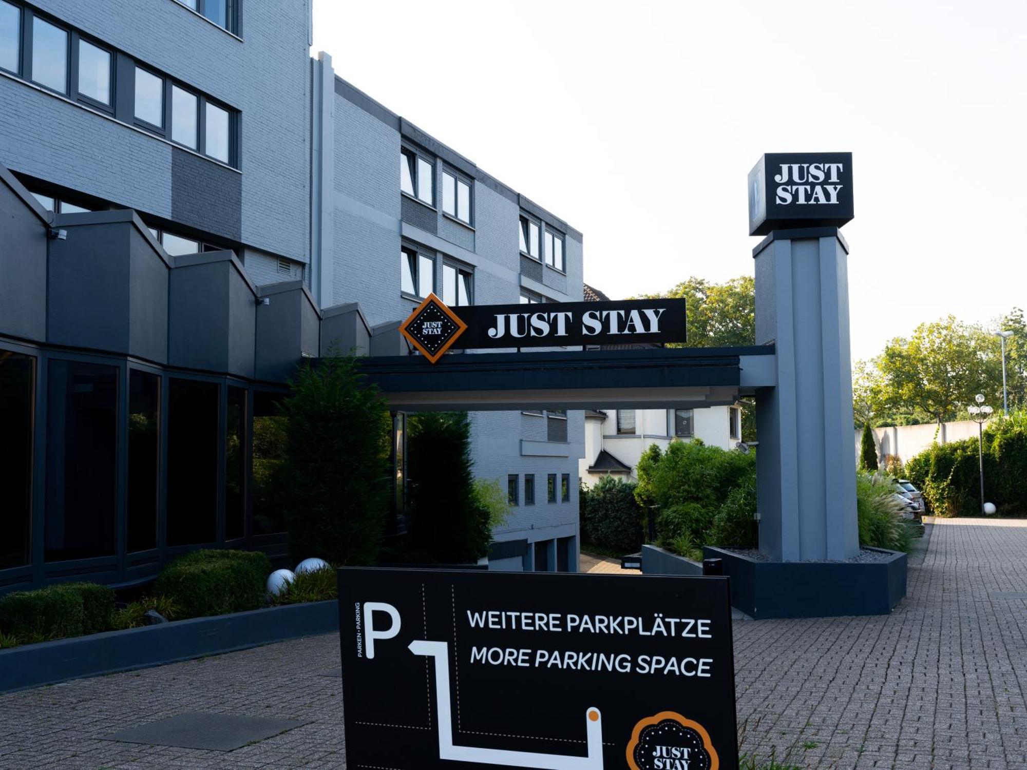 Juststay Muelheim Hotel & Apartments Mülheim an der Ruhr Esterno foto